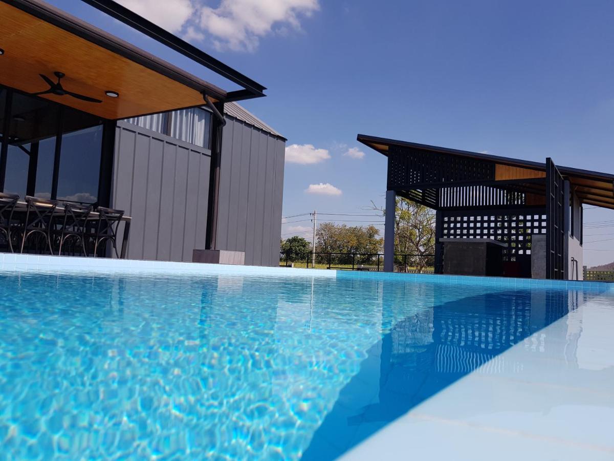 Nordic Cabin And The Pool Ban Sap Noi Eksteriør bilde