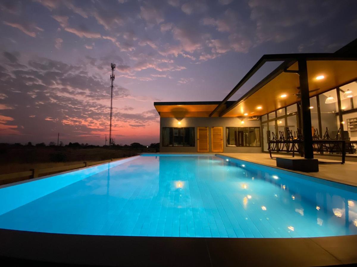 Nordic Cabin And The Pool Ban Sap Noi Eksteriør bilde